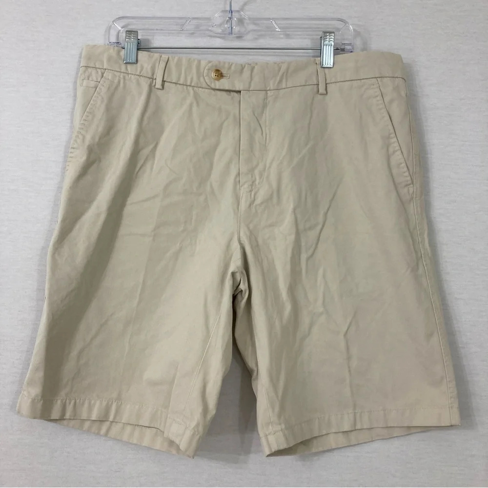 J. McLaughlin Men's Beige/Cream Cotton Shorts‎ size 36
